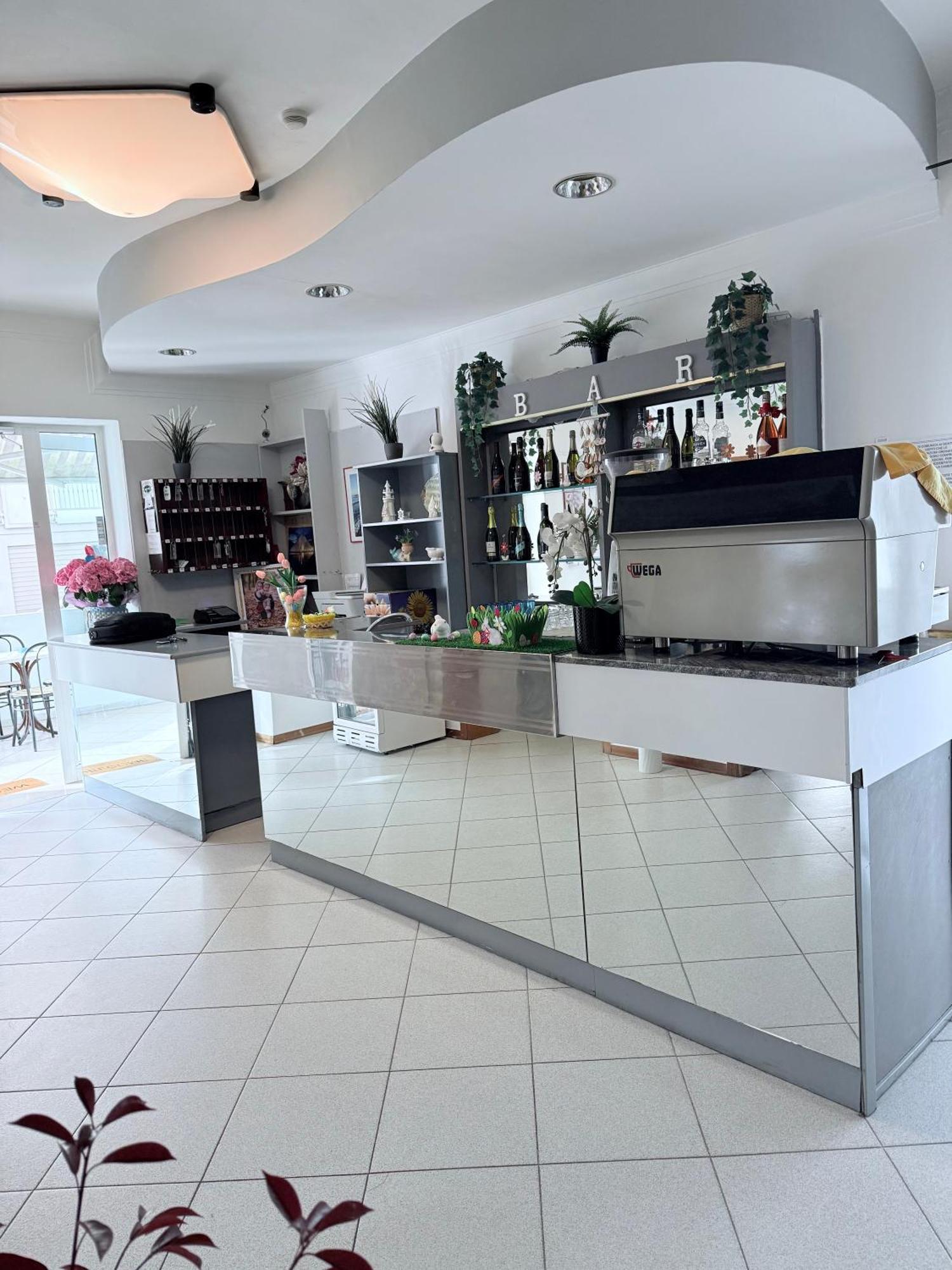 Hotel Malibu Mare Rimini Exterior photo